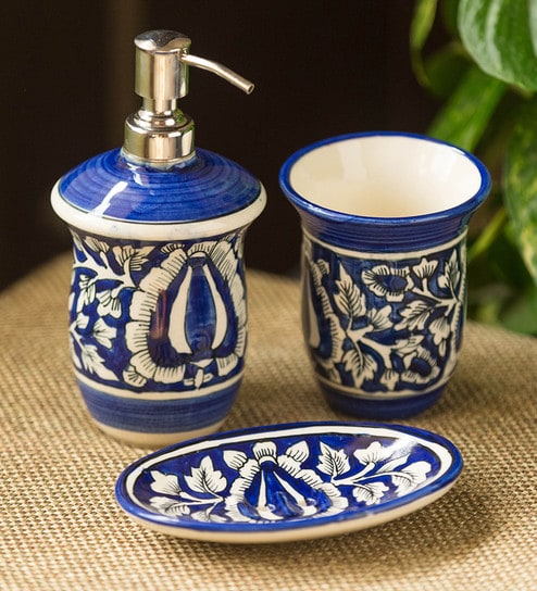 Bath set